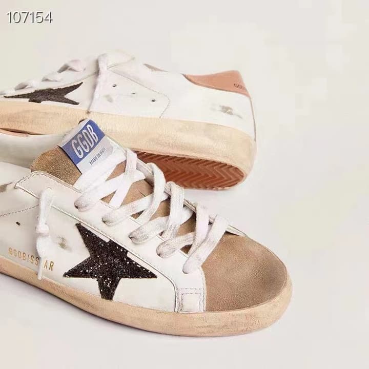 Golden Goose Superstar Graffiti Sneakers – SS22 in Black Star Rose Gold Toe