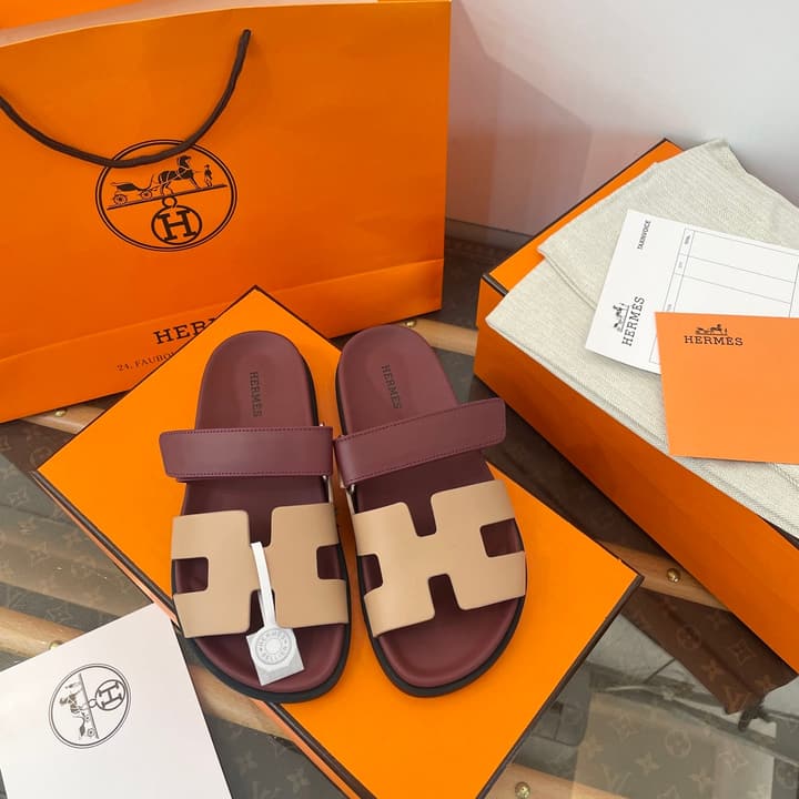 Hermès Chypre Suede Sandals in Burgundy And Beige