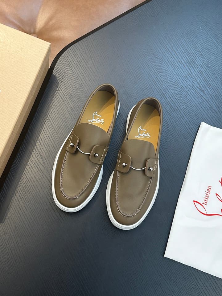 Christian Louboutin Men's Casual Sneakers in Light Grey