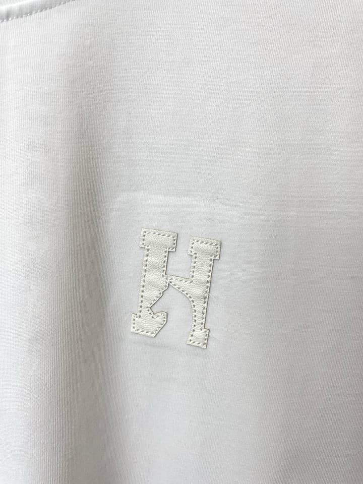 Hermès Men's Casual Short-Sleeve T-Shirt in Black