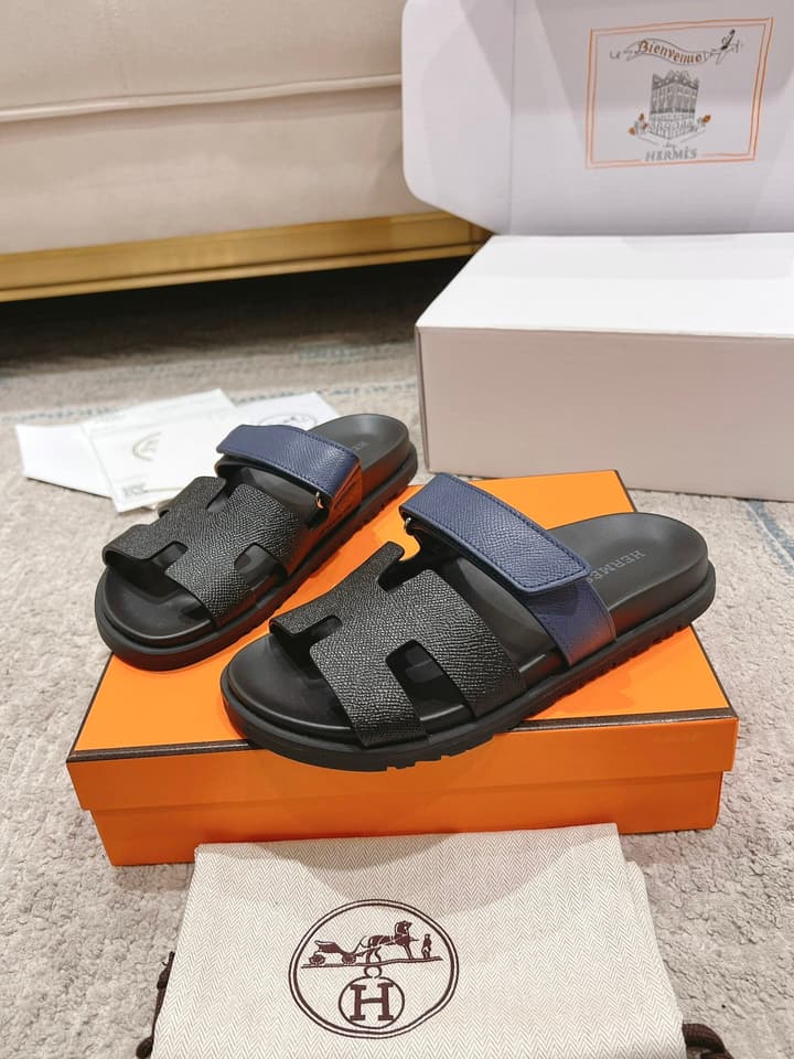 Hermès Chypre Suede Unisex Slides in Black With Dark Blue Strap