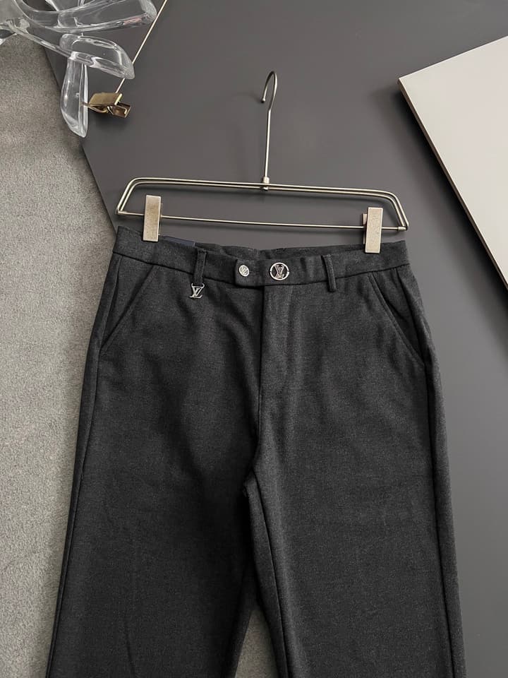 Louis Vuitton Men's Cashmere Casual Trousers – 2025 in Charcoal Gray