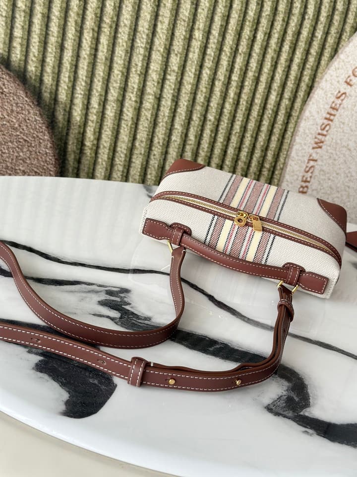 Loro Piana L19 Canvas Crossbody Bag – Spring/Summer Resort Collection in Beige Canvas With Burgundy Trim