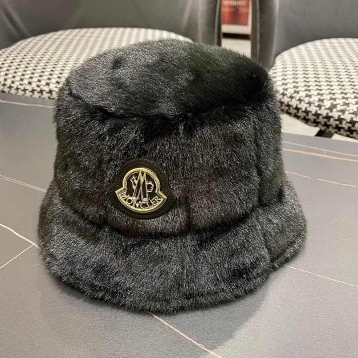 Moncler Fluffy Autumn/Winter Bucket Hat in Dark Gray Sherpa
