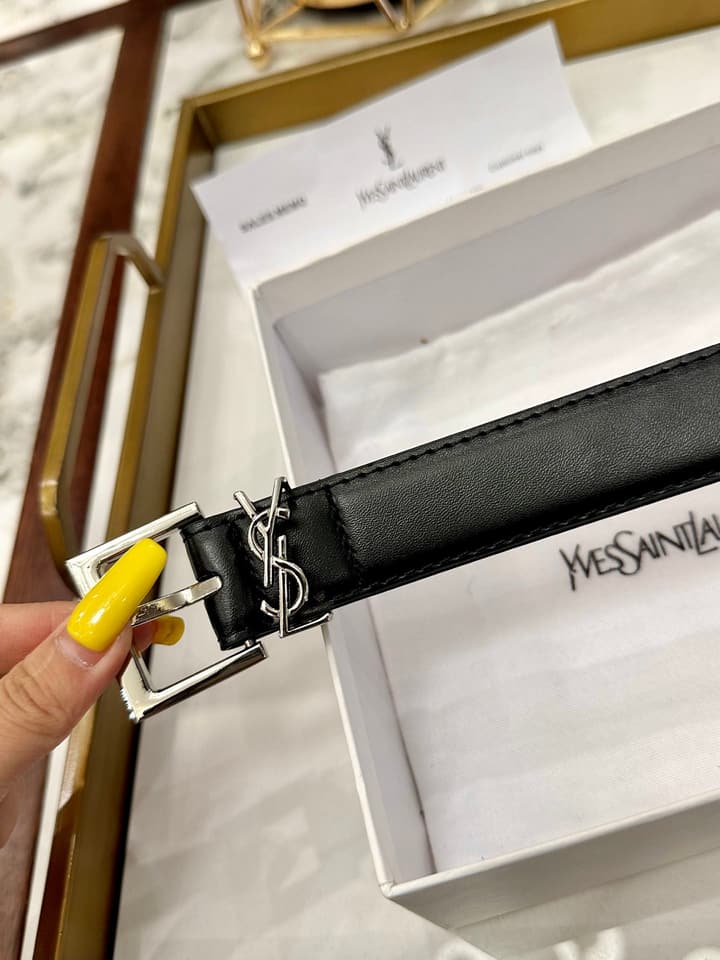 Saint Laurent Classic Leather Belt – 3.0cm