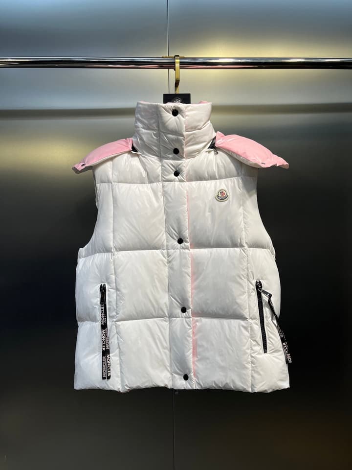 Moncler Parana Color-Block Hooded Down Jacket – New Collection