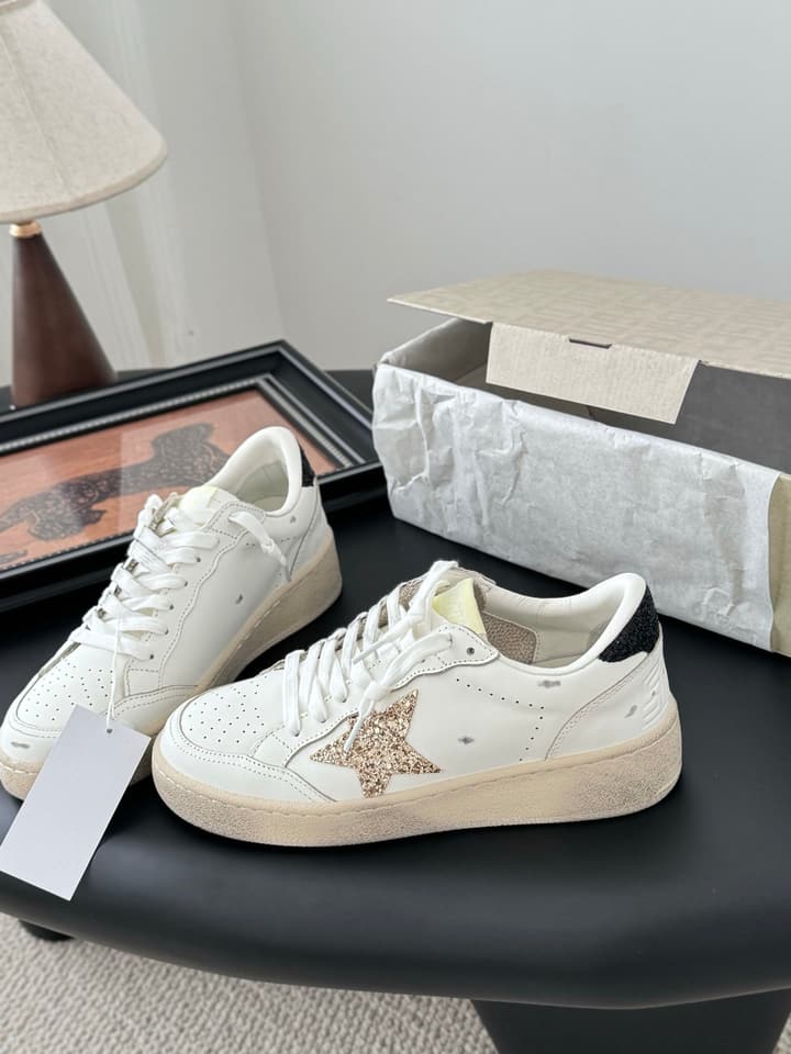 Golden Goose Graffiti Distressed Sneakers – 2024 Collection in White With Plain Laces