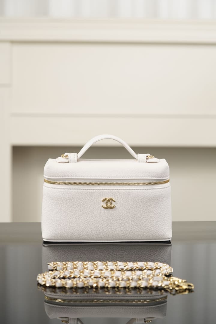 Chanel 26A Series LP Box Bag – 26A Collection