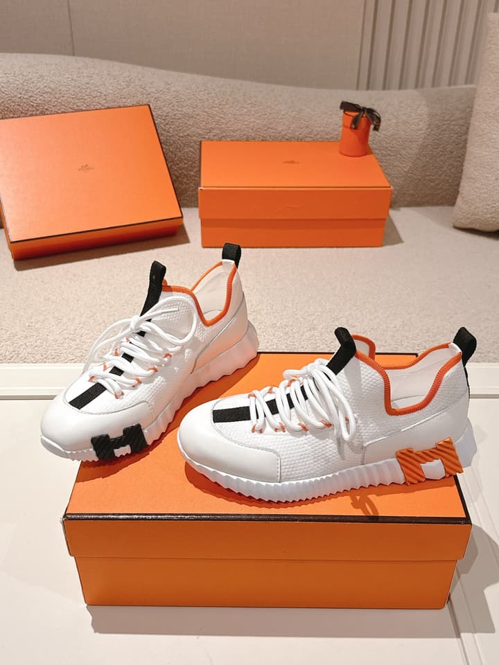 Hermès Classic Couple's Casual Sneakers in All Black