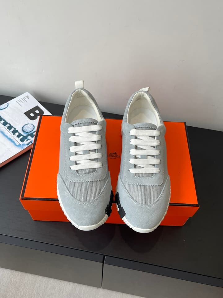 Hermès Classic Couple's Casual Sneakers in Black