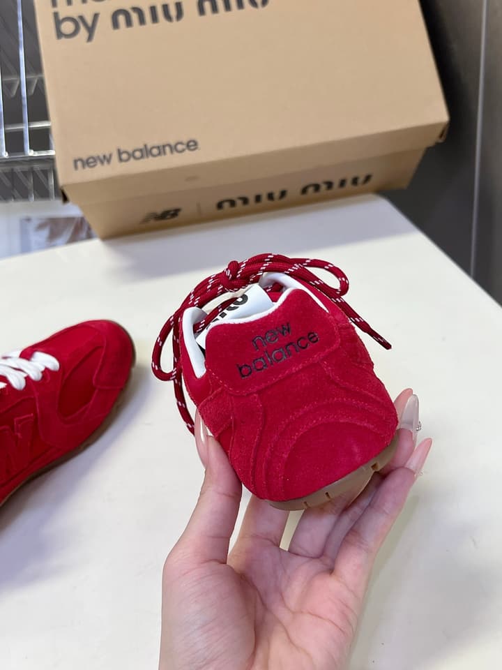 Miu Miu x New Balance 530 SL Sneakers