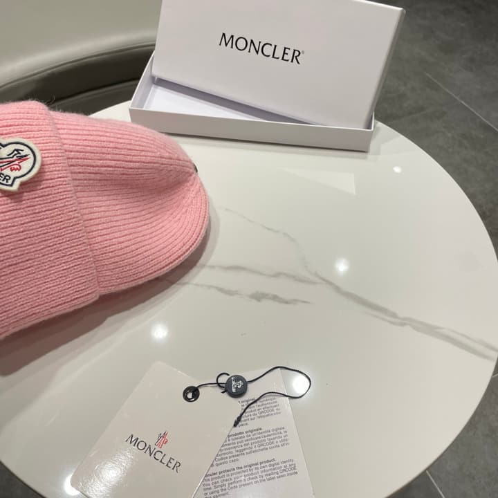 Moncler Knitted Beanie Hat in Classic Black