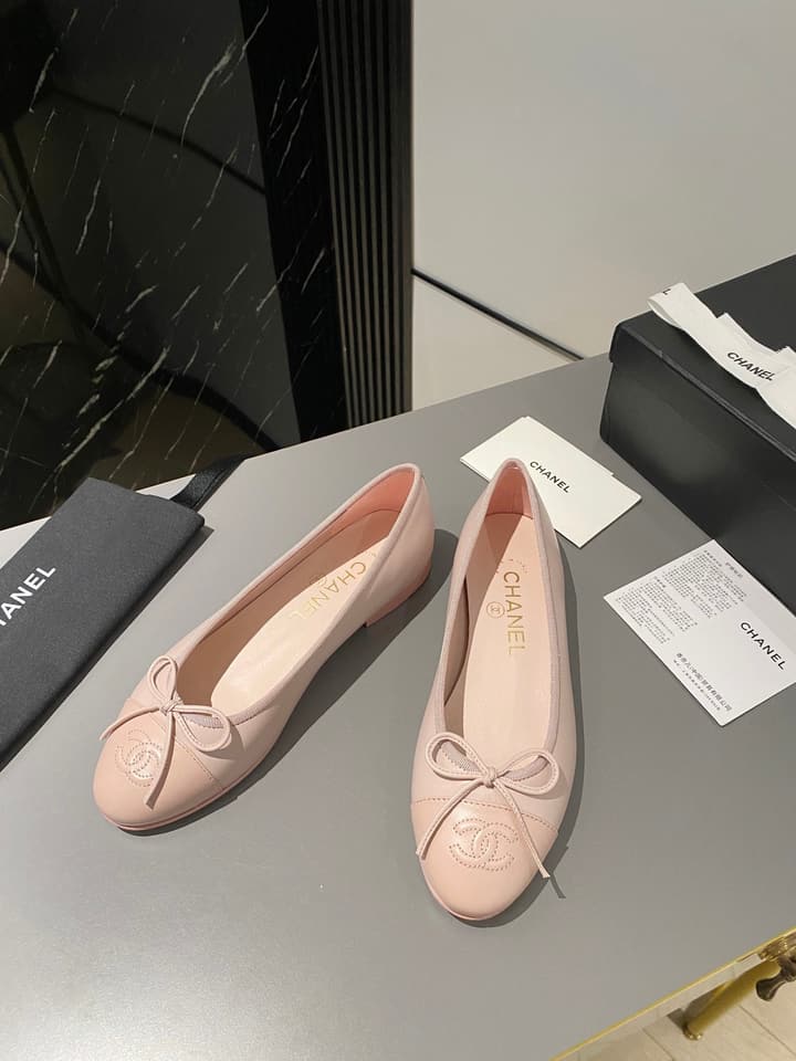 Chanel Classic Ballet Flats in Tan With Black Cap Toe