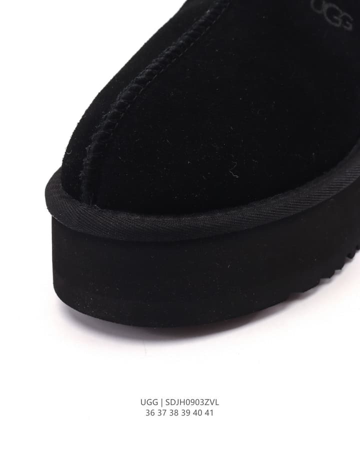 UGG Tire-Sole Snow Slippers in Black