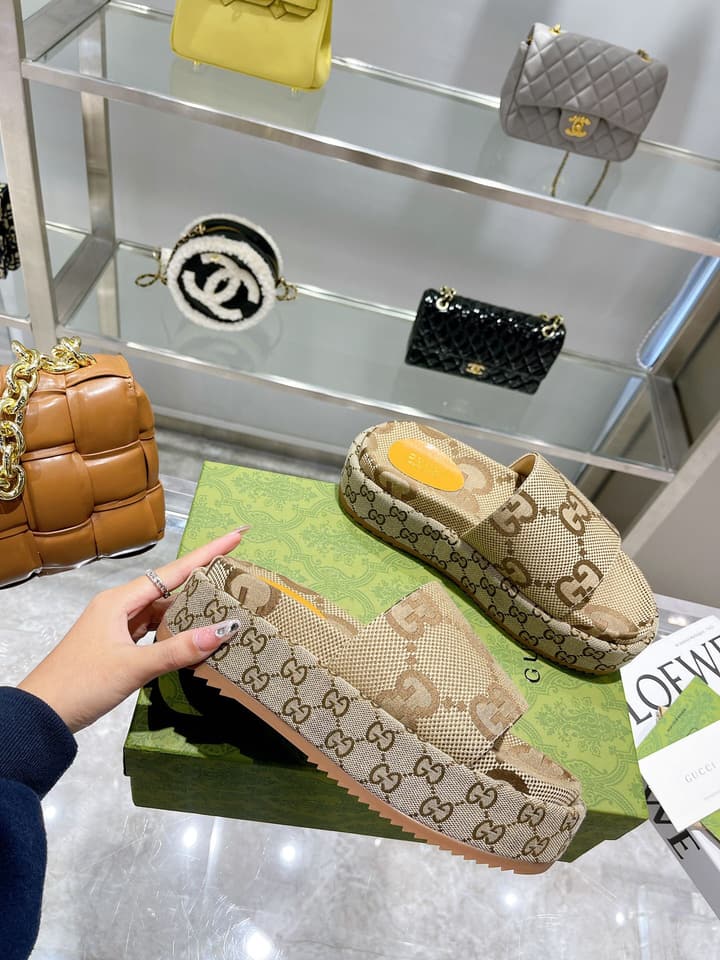 Gucci 2022 Latest Limited Platform Sandals