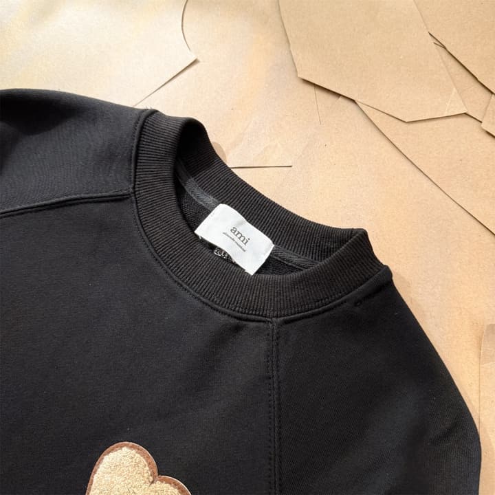 AMI Paris Terry Heart Boxy Sweatshirt – 25FW in Black Sweatshirt