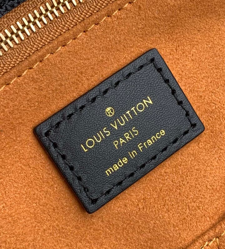 Louis Vuitton Onthego Tote Bag in Black Embossed Monogram
