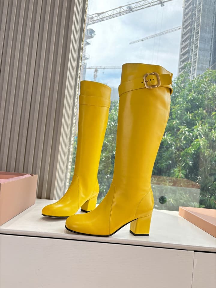 Miu Miu Chelsea Knee-High Boots – 25FW in Black