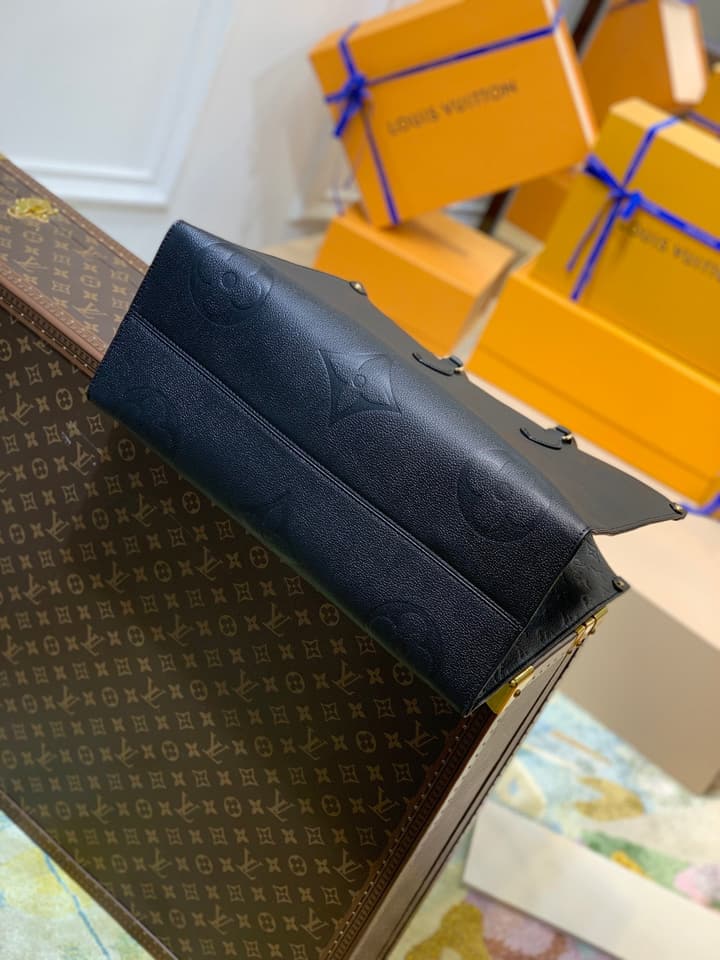 Louis Vuitton Onthego Tote Bag in Black Embossed Monogram