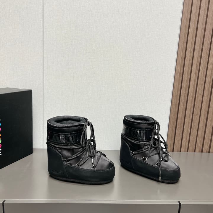 Moon Boot 2024 Autumn/Winter Platform Snow Ankle Boots – 2024FW in All Black