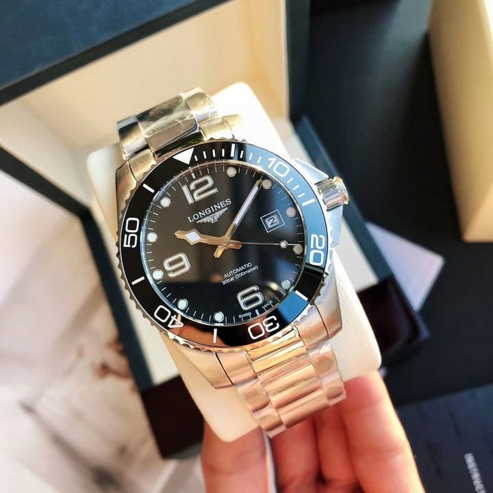 Longines Conquest Automatic Men's Watch 41mm in Black Dial With Black Rubber Strap