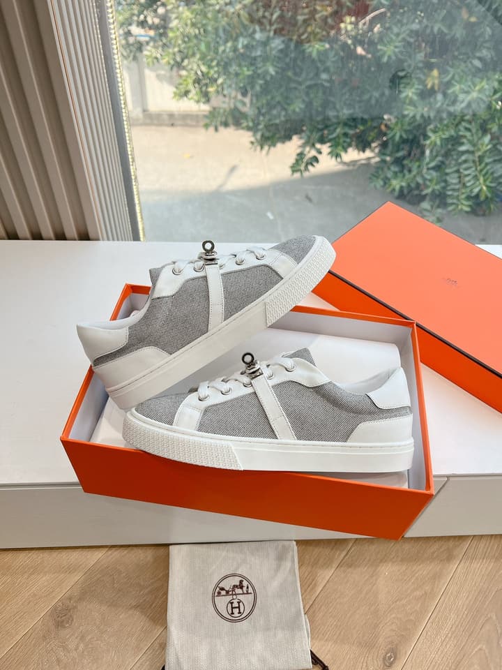 Hermès Bouncing Men's Sneakers in Black Leather
