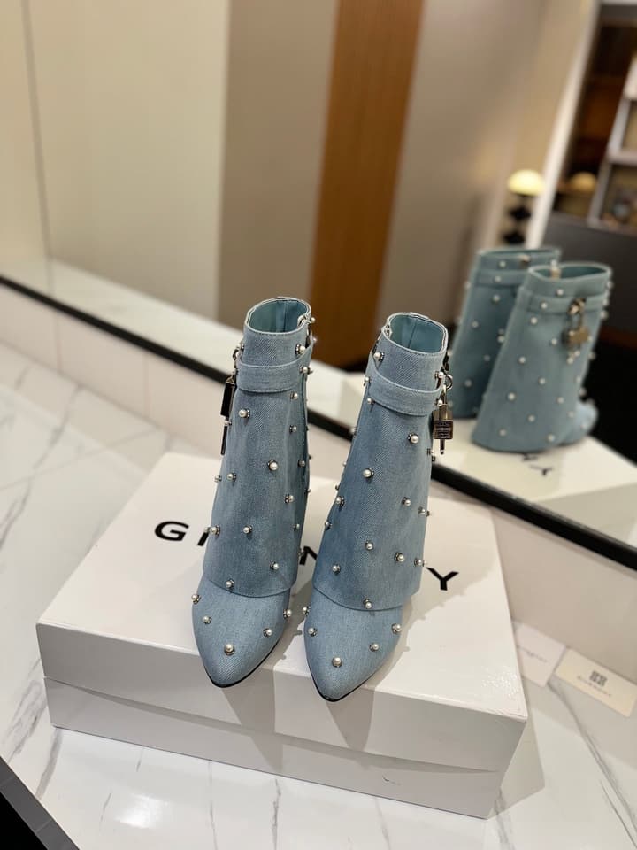 Givenchy Washed Denim Lock Knee-High Boots – 2024 SS in Soft Light Blue Denim
