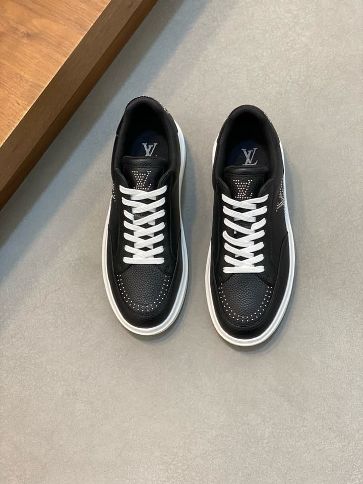 Louis Vuitton Calfskin Breathable Loafers in Black