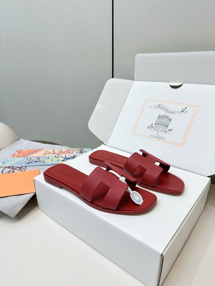 Hermès Fashion Palm-Grain H Slides in Brown