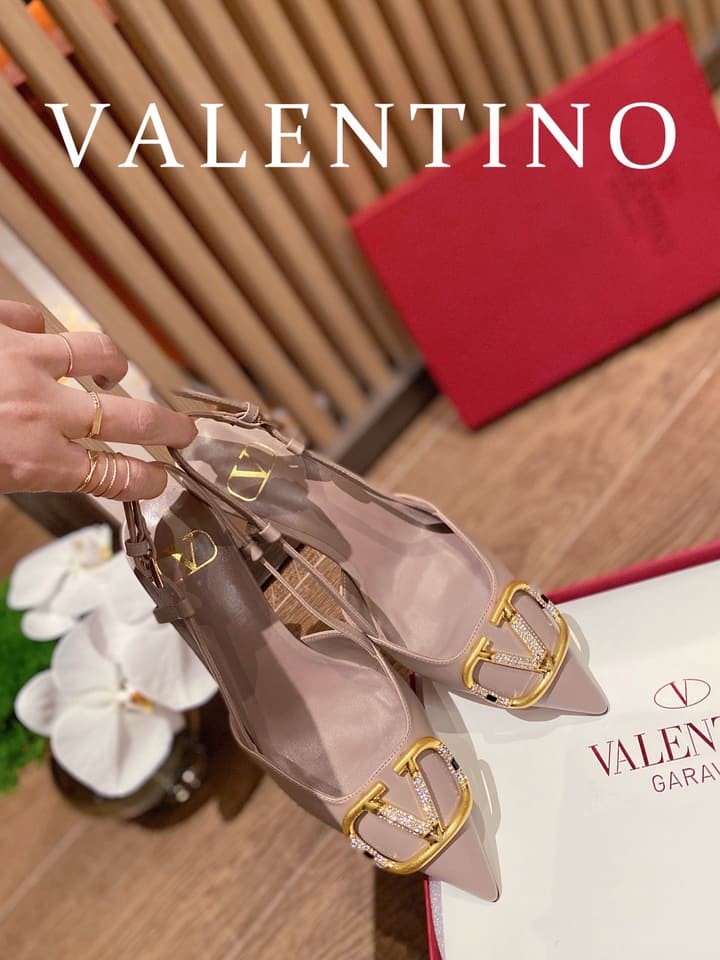 Valentino VLogo Signature Rhinestone Low-Heel Pumps – 2022 Collection in Nude Beige