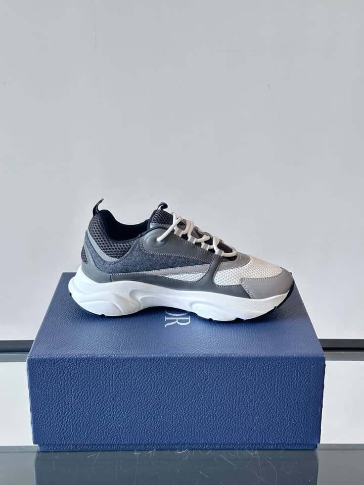 Dior B22 Retro Jogging Sneakers in Black And White Oblique