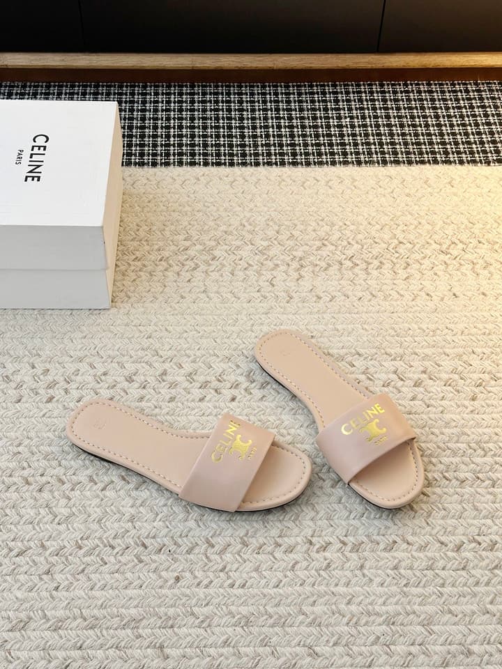Celine Minimalist Triomphe Flat Sandals – Summer Collection in White