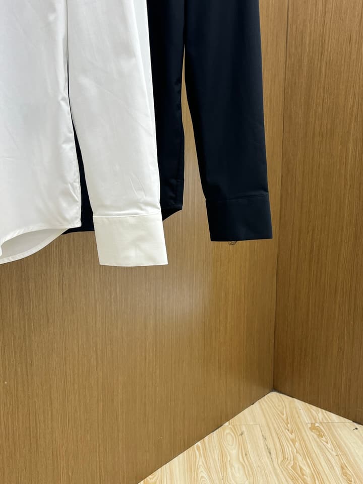 Dior Minimalist Long-Sleeve Cotton Shirt – Spring/Summer Collection