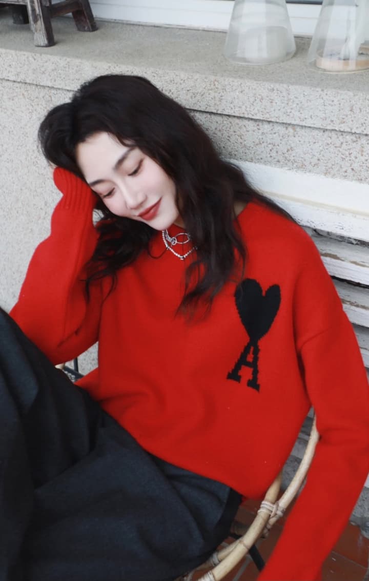 AMI Paris Heart Logo Knitted Sweater in Vibrant Red