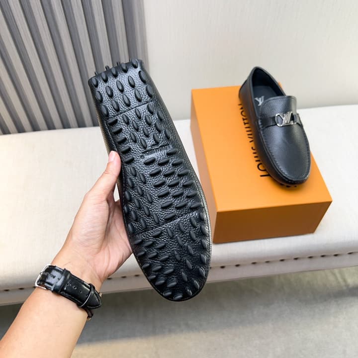 Louis Vuitton Pebbled Leather Driving Shoes in Black Smooth Leather