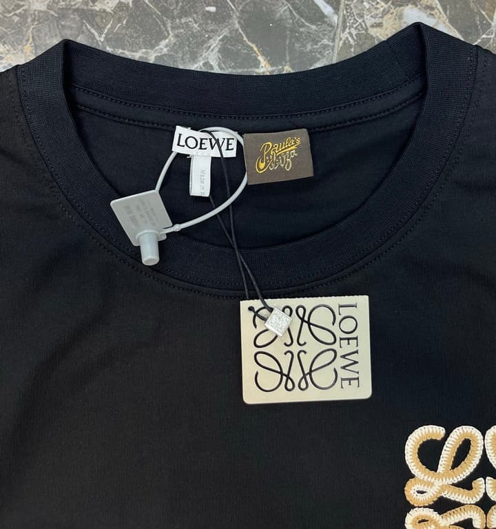 Loewe Double Vine Embroidered Crewneck T-Shirt in Black