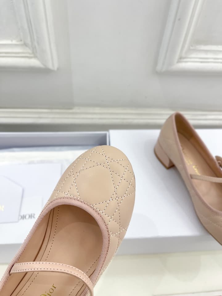 Dior Cannage Pearl Ballet Pumps – 2024 Early Spring Collection in Cream Mary Jane