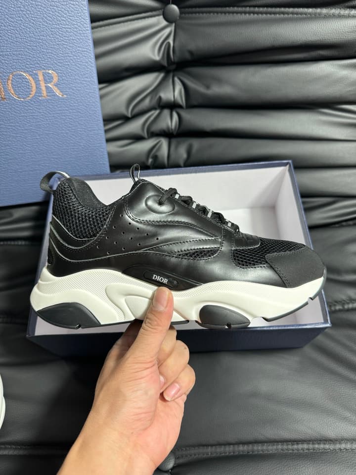 Dior B22 Calfskin Sneakers in Black