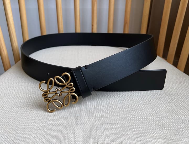 Loewe Narrow Leather Belt with Anagram Padlock Buckle in Black Leather With Silver Buckle