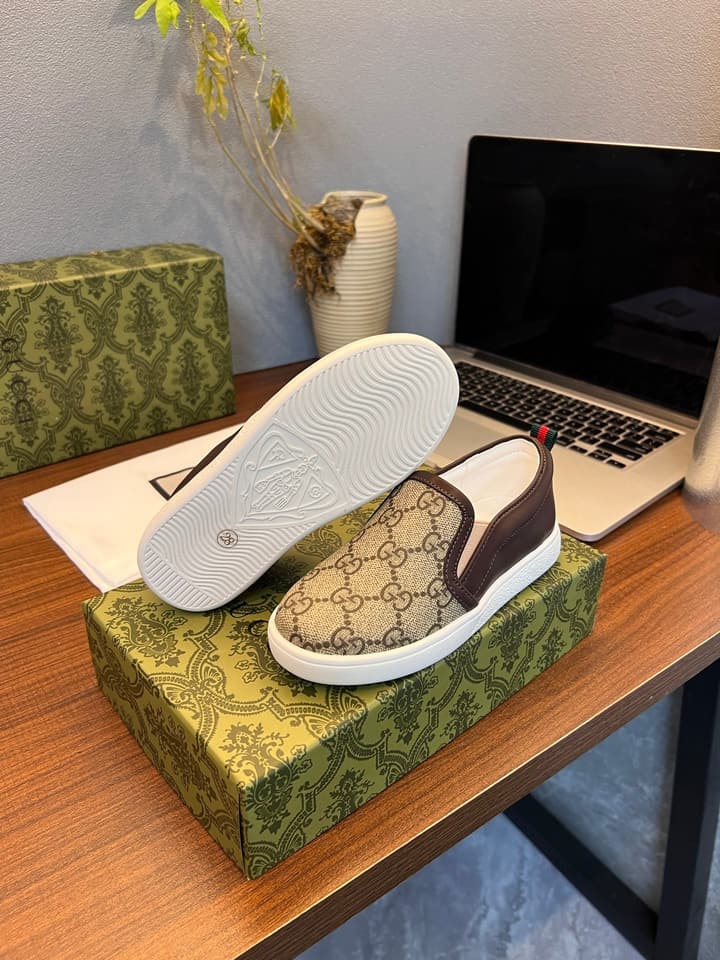Gucci Kids Sheepskin-Lined Sneakers – Kids Collection