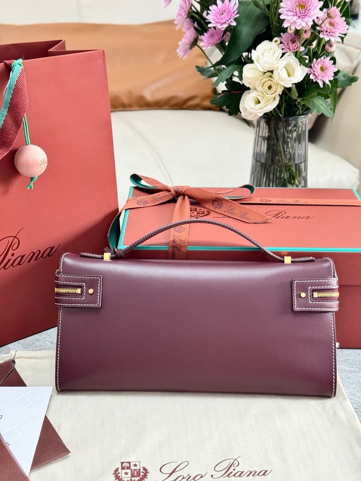 Loro Piana Extra Clutch L29 Handbag in Deep Maroon Leather Clutch