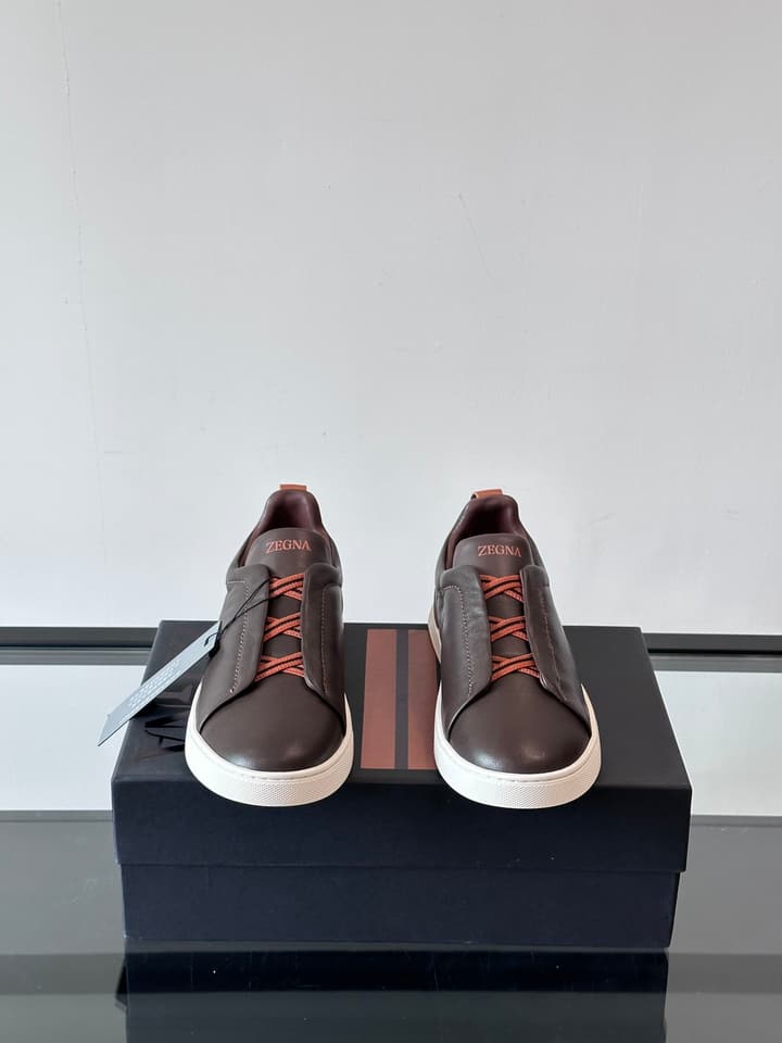 Zegna Men's Low-Top Leather Sneakers in Black & White