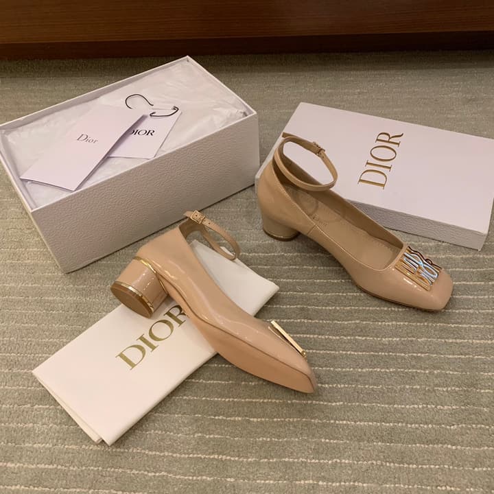 Dior Miss Dior Patent Leather Pumps – 24FW in Nude Patent Leather