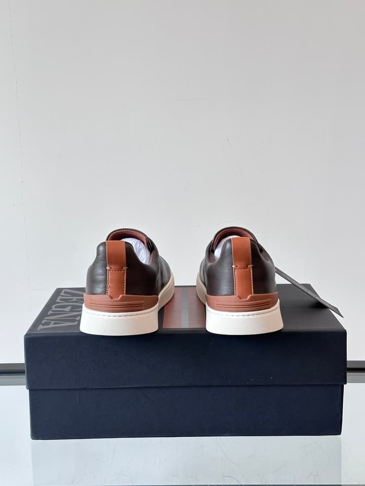 Zegna Men's Low-Top Leather Sneakers in Black & White