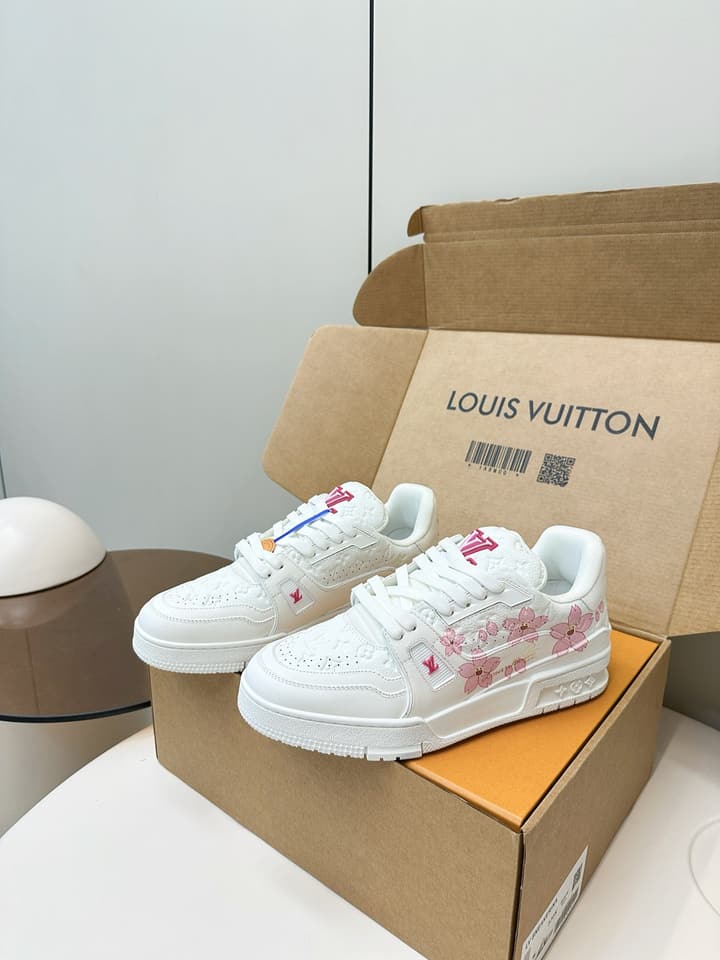 Louis Vuitton LV Trainer Sneakers