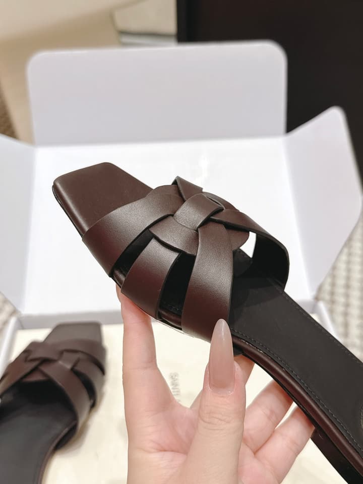 Saint Laurent Melody Square Toe Flat Sandals – 2026SS in Burgundy Patent