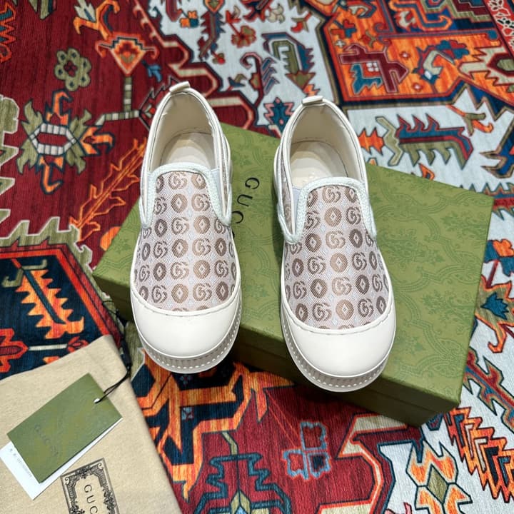 Gucci Kids Footwear – Kids Collection in Beige Plaid Slip-on