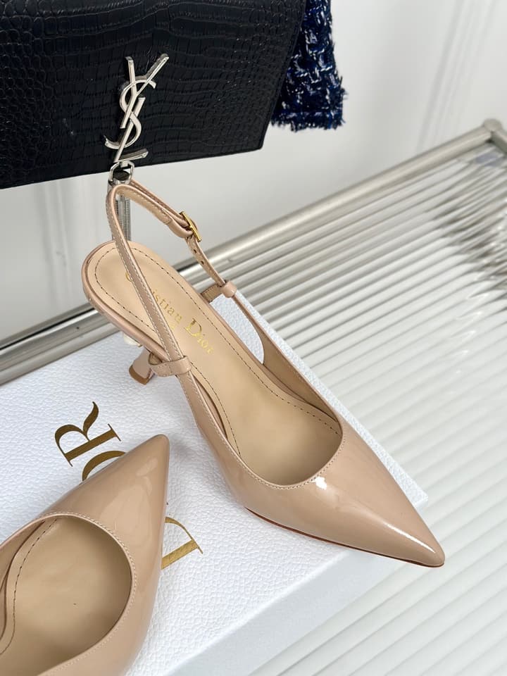 Dior Pearl Heel Pointed-Toe Slingback Mules – Spring/Summer Collection – 2024 in Black Leather