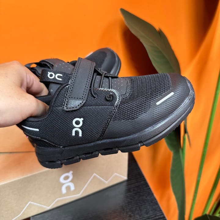 On Kids Running Sneakers – Kids Collection in Black