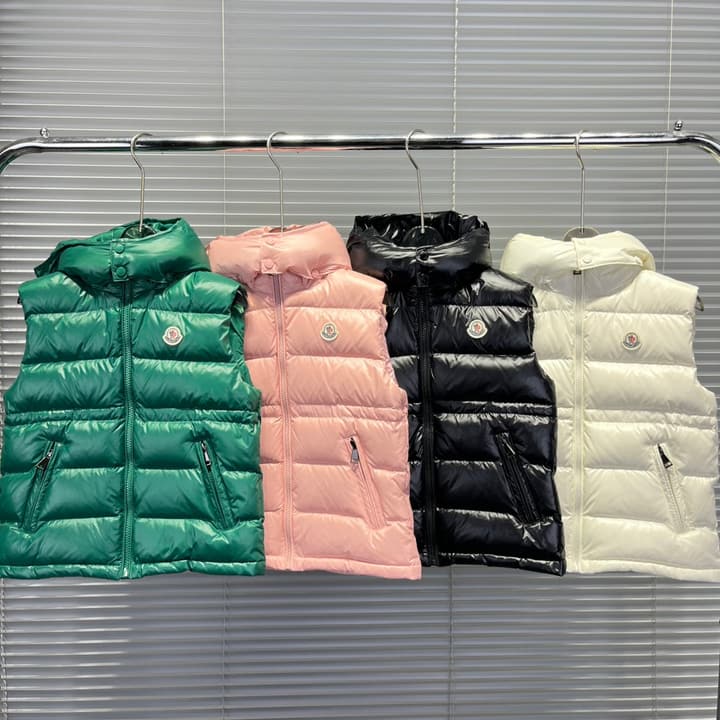 Moncler Ania Fitted Down Vest – Kids Collection – 2025 in Black